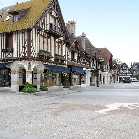 Apartment Les Roches By Interhome Trouville-sur-mer Exteriör bild