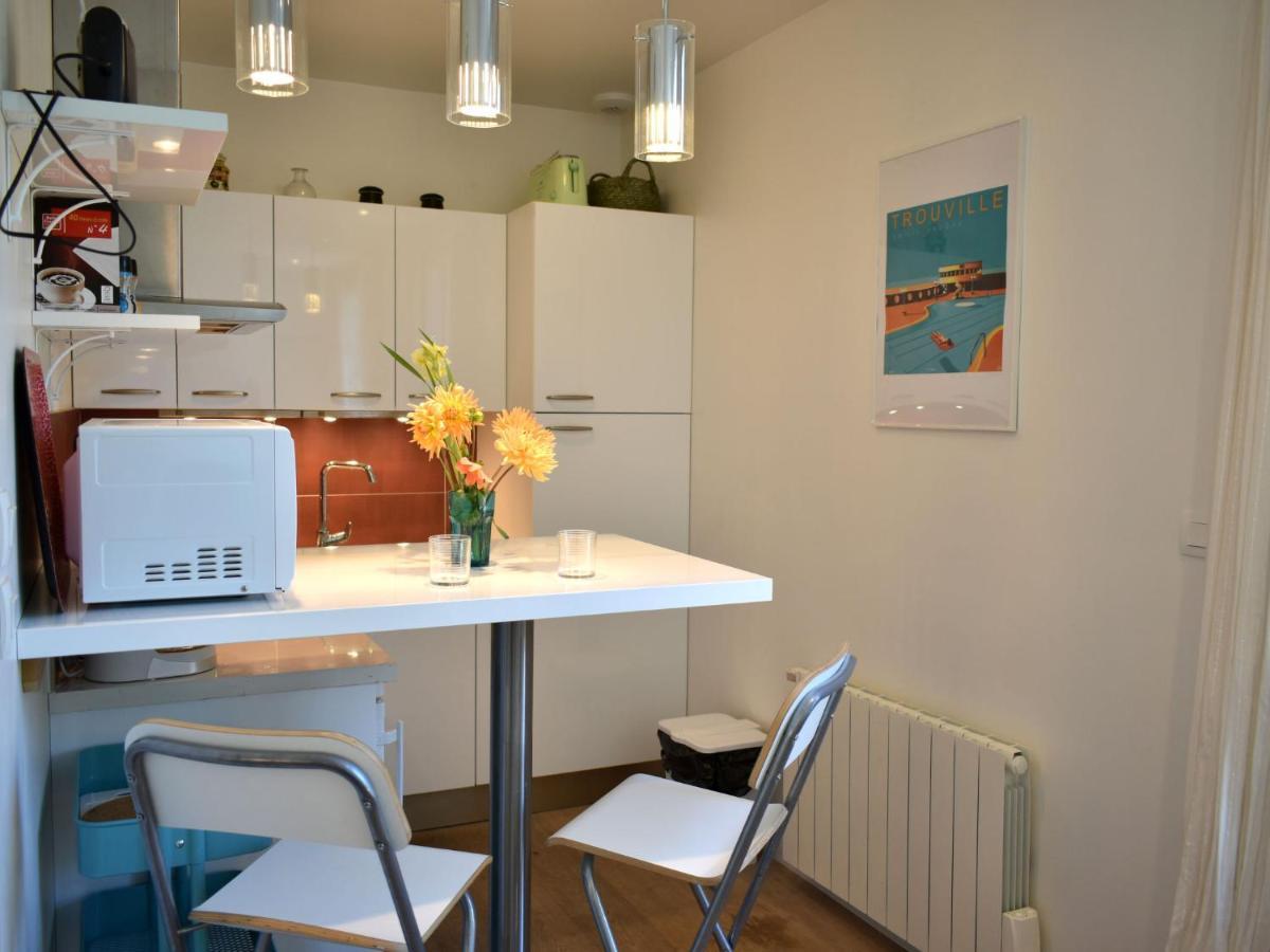 Apartment Les Roches By Interhome Trouville-sur-mer Exteriör bild